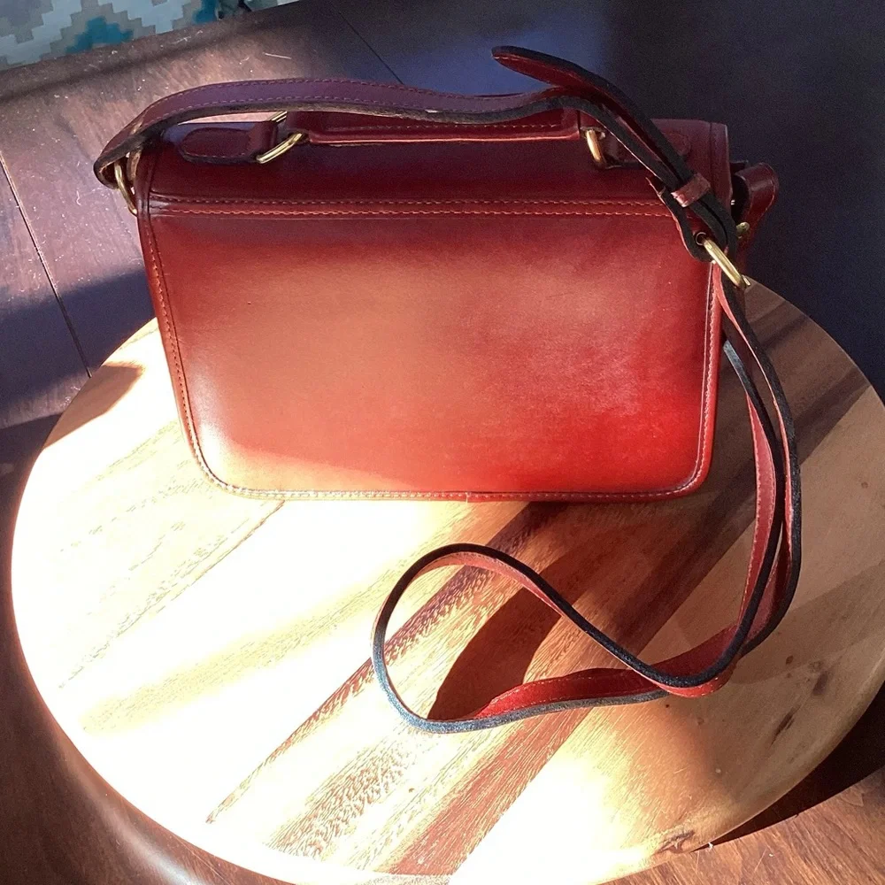 RED GOOSE Crossbody Bag Red Leather EUC - Picture 9 of 15